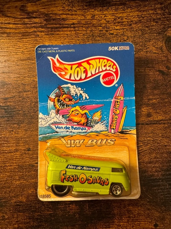 Hot Wheels Other - Vintage 1997 Hot Wheels Van De Kamp’s Fish-O-Saurs VW Bus Diecast Car
